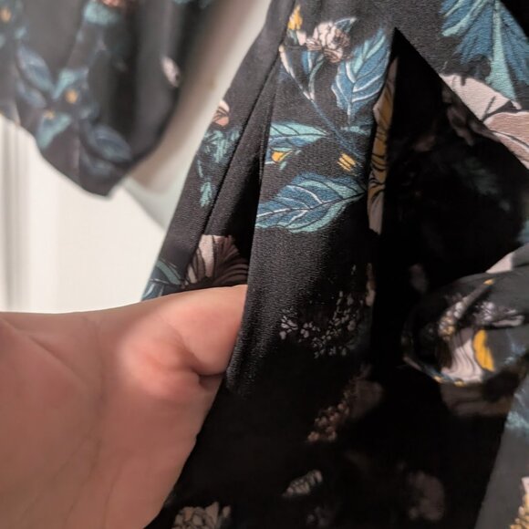 Frank and Oak | Floral Printed Blazer Dress - Picture 11 of 11